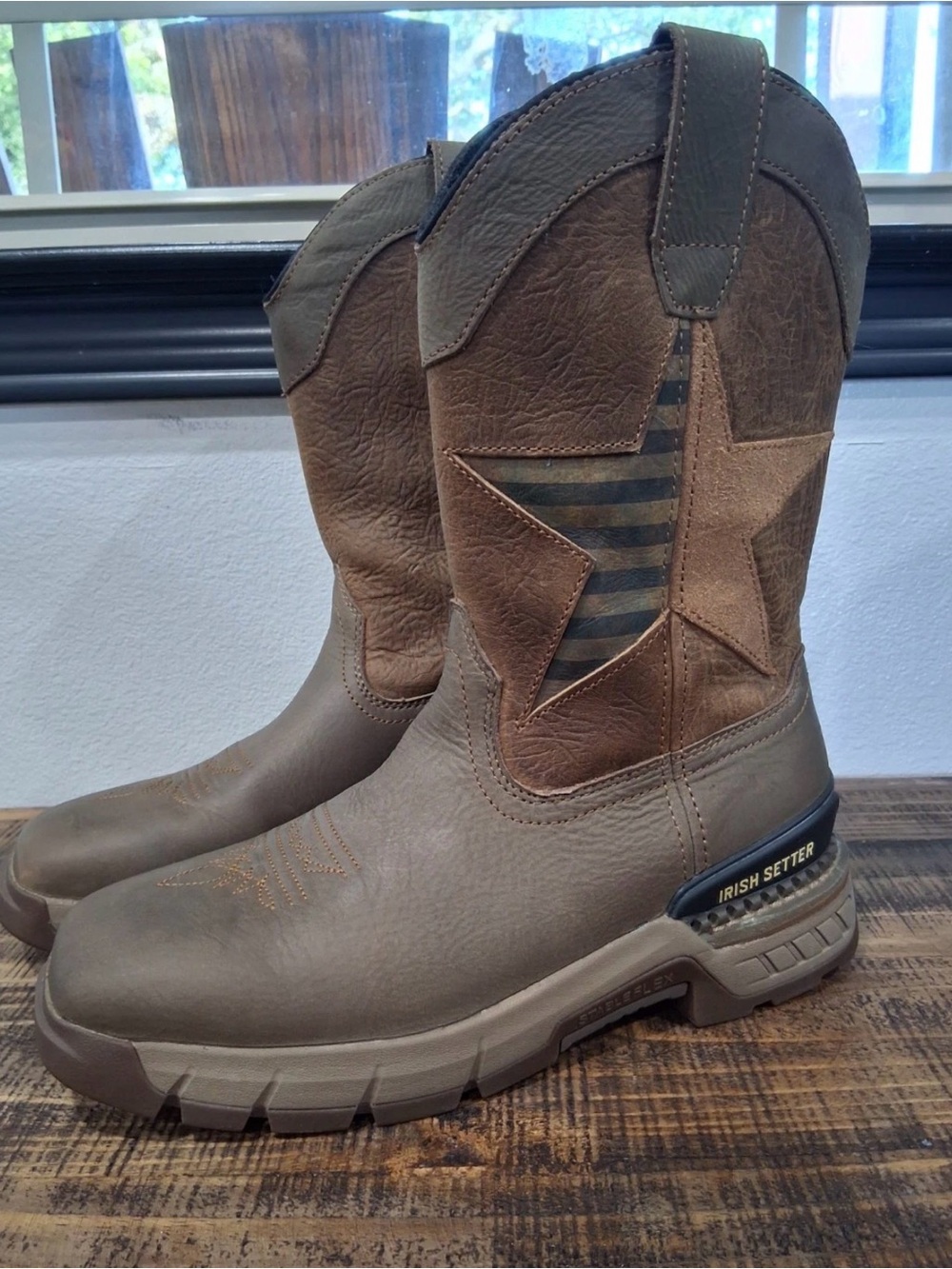 Irish Setter Two Harbors 11” Pull-on Boot Work Men’s SZ 12  Brown 83995